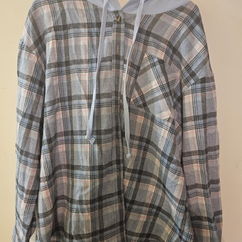 NWOT Plaid Lightweight Hoodie  For Women